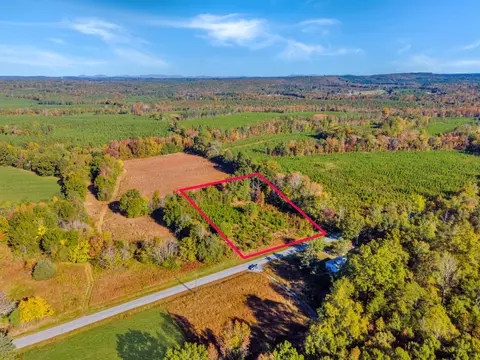 677 White Fall Rd, Gretna, VA 24557