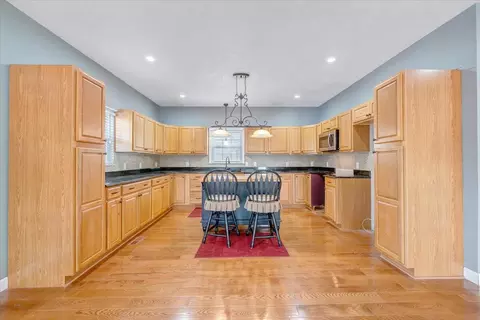 Kitchen - 6714 Albert Rd, Roanoke, VA 24019 photo 3 of 9