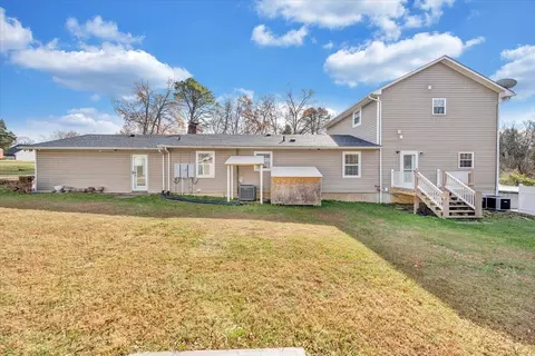 Exterior - 6714 Albert Rd, Roanoke, VA 24019 photo 7 of 11