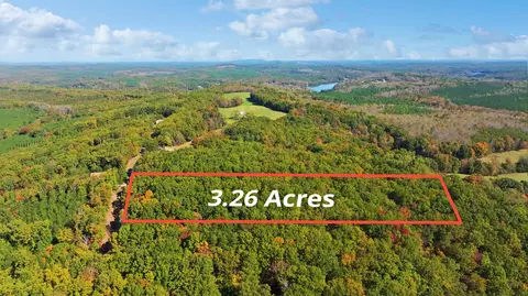 28 Leesville Lake Dr, Pittsville, VA 24139