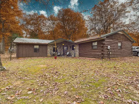 150 Amber Dr, Bassett, VA 24055