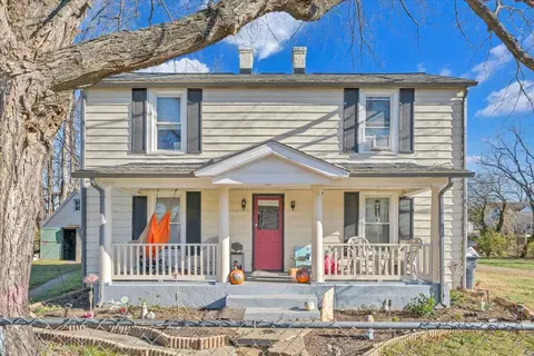 13151319 Liberty Rd NE, Roanoke, VA 24012