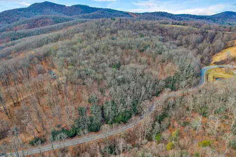 15885 Woolvine Hwy, Floyd, VA 24091 photo 4