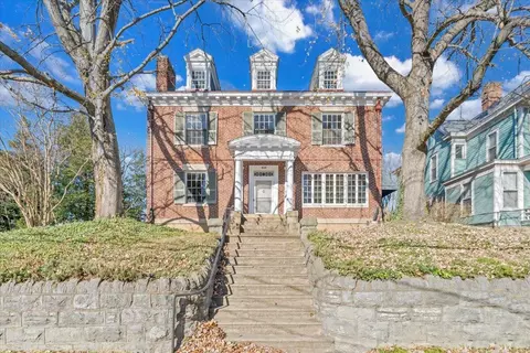 415 Allison Ave SW, Roanoke, VA 24016