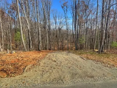 403 Ball Park Rd, Rocky Mount, VA 24151