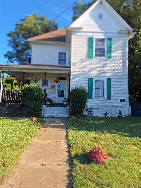 1115 Orange Ave NW, Roanoke, VA 24017