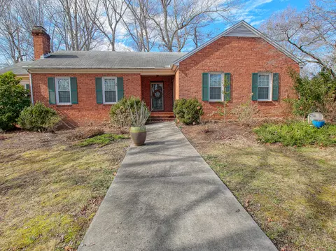 702 Norfolk Pl, Danville, VA 24541