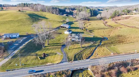 6629 Floyd Hwy N, Check, VA 24072