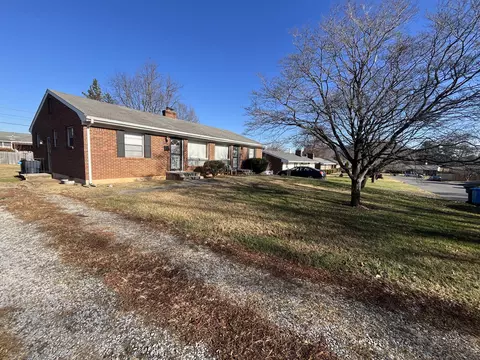 3322 Christian Ave NW, Roanoke, VA 24012