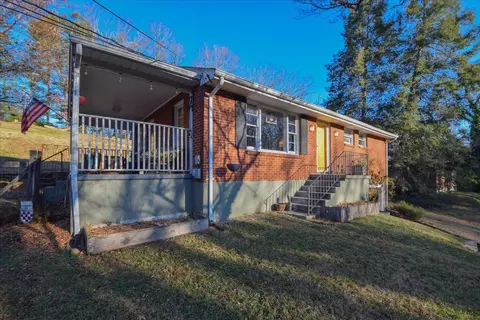 2539 Brambleton Ave SW, Roanoke, VA 24015