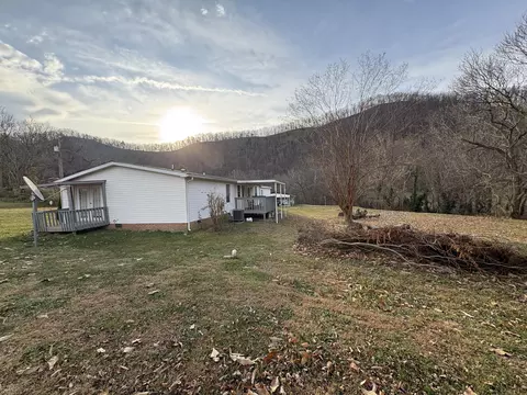 125 Compton Dr, Elliston, VA 24087 photo 16