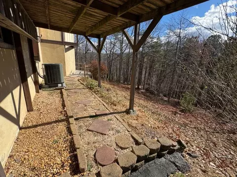 Exterior - 811 Heatherton Dr, Covington, VA 24426 photo 4 of 14