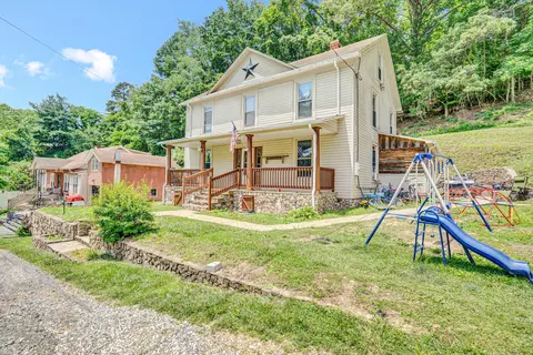 131 Indian Ln, Eagle Rock, VA 24085