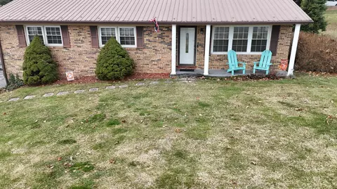 448 Baughman Ave, Marion, VA 24354