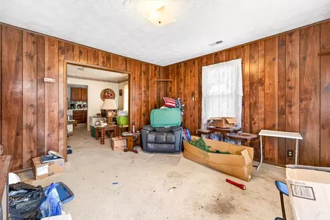 Living - 413 Commerce Ave, Iron Gate, VA 24448 photo 1 of 3