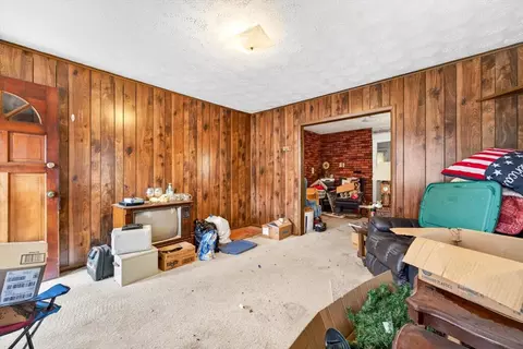 Living - 413 Commerce Ave, Iron Gate, VA 24448 photo 2 of 3