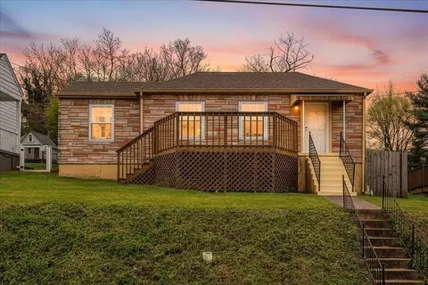 2514 Denniston Ave SW, Roanoke, VA 24015