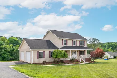 2683 Five Forks Rd, Bedford, VA 24523