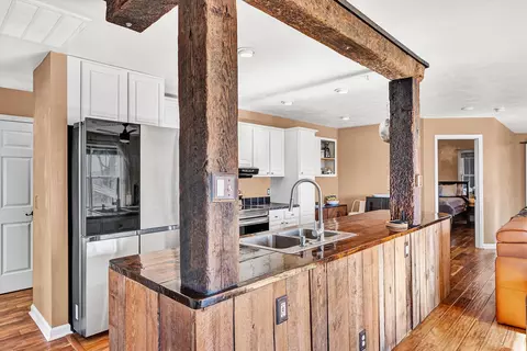 Kitchen - 1311 Walnut Shell Dr, Vinton, VA 24179 photo 4 of 5