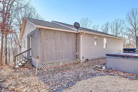 Exterior - 1311 Walnut Shell Dr, Vinton, VA 24179 photo 6 of 17
