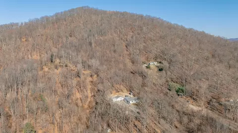 View/Area - 1311 Walnut Shell Dr, Vinton, VA 24179 photo 3 of 5