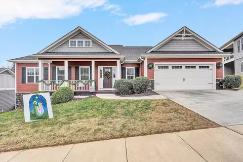 226 Savannah Dr NE, Roanoke, VA 24012