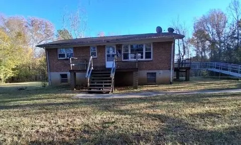 160 Oak Crest Rd, Danville, VA 24540