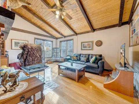 Living - 138 Carriage Ct, Ridgeway, VA 24148 photo 3 of 5