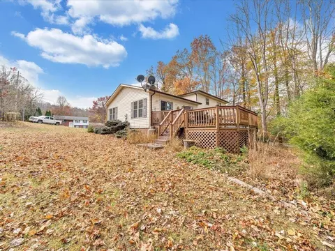 Exterior - 138 Carriage Ct, Ridgeway, VA 24148 photo 10 of 14