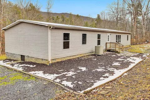 110 Holly Dr, Covington, VA 24426 photo 32