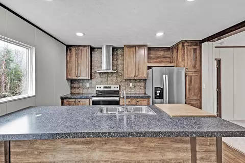 110 Holly Dr, Covington, VA 24426 photo 9