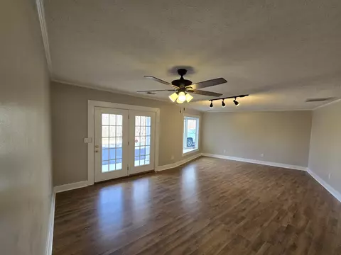 Living - 120 Tiki Ter, Goodview, VA 24095 photo 4 of 5