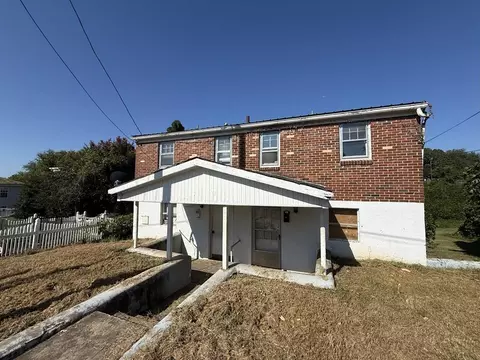25 Dunlap St, Martinsville, VA 24112