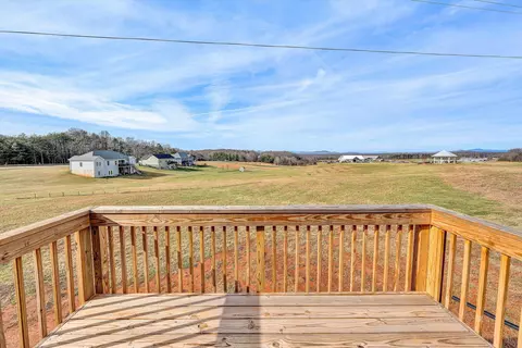 2227 Hendricks Store Rd, Moneta, VA 24121 photo 25