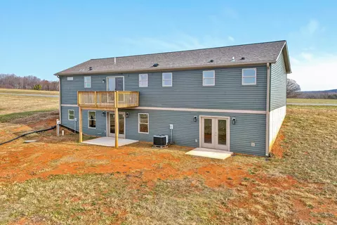 2227 Hendricks Store Rd, Moneta, VA 24121 photo 5