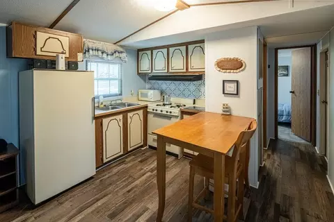 Kitchen - 14 River View Ave, Buffalo Junction, VA 24529 photo 2 of 4