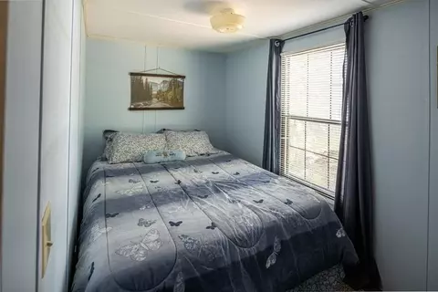 Bedroom - 14 River View Ave, Buffalo Junction, VA 24529 photo 2 of 4