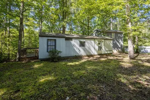 Exterior - 14 River View Ave, Buffalo Junction, VA 24529 photo 11 of 20