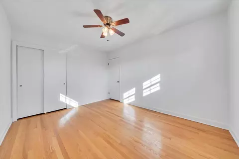 Bedroom - 3302 Frontier Rd NW, Roanoke, VA 24012 photo 2 of 4