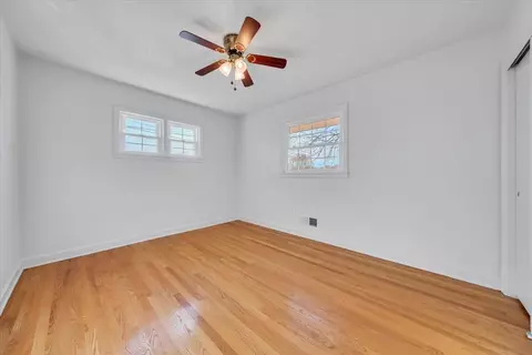 Bedroom - 3302 Frontier Rd NW, Roanoke, VA 24012 photo 1 of 4