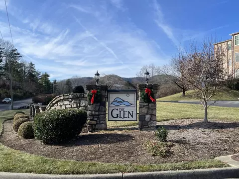 4621 Heather Dr SW #211, Roanoke, VA 24018