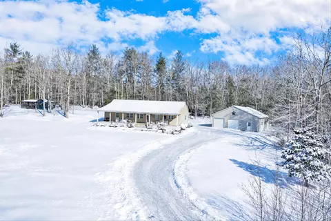 12903 Johns Creek Rd, New Castle, VA 24127