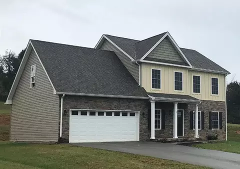 300 Ridgley Ln, Fincastle, VA 24090