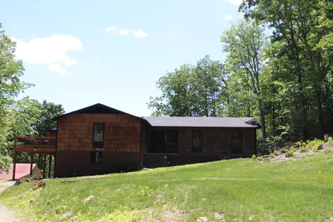 7923 Poor Mountain Rd, Bent Mountain, VA 24059