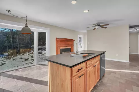 Kitchen - 7923 Poor Mountain Rd, Bent Mountain, VA 24059 photo 6 of 6