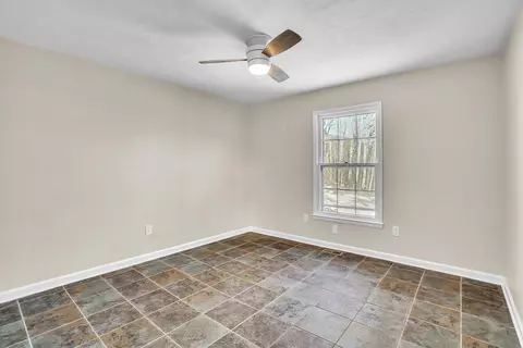 Bedroom - 7923 Poor Mountain Rd, Bent Mountain, VA 24059 photo 2 of 4