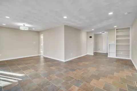 Living - 7923 Poor Mountain Rd, Bent Mountain, VA 24059 photo 2 of 5