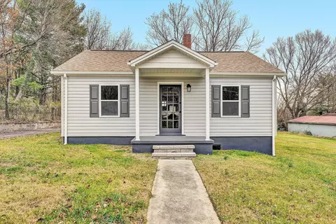 809 Ward St, Roanoke, VA 24017