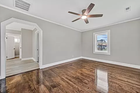 Bedroom - 809 Ward St, Roanoke, VA 24017 photo 1 of 3