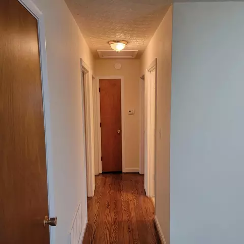 Entry Way - 655 Timberidge Rd, Vinton, VA 24179 photo 1 of 2